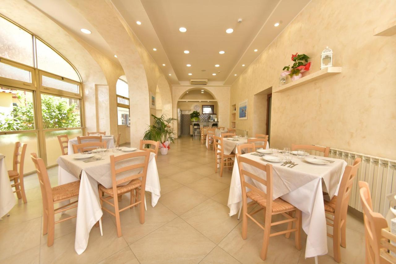 Albergo Atlantic Ischia Exterior foto